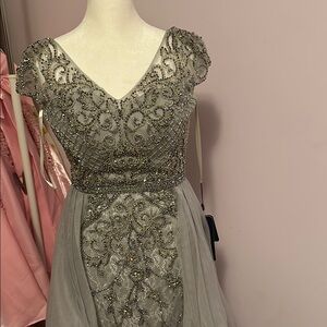 Elegant Gray Embellished Evening Dress